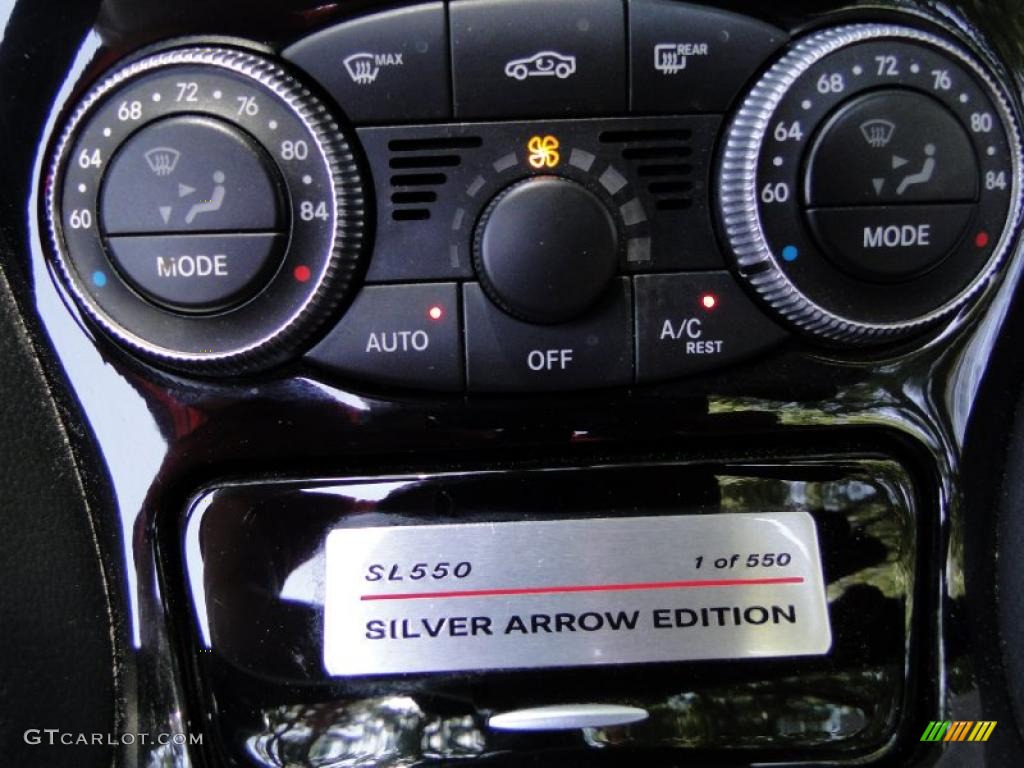2009 SL 550 Silver Arrow Edition Roadster - Silver Arrow Silver Metallic / Red photo #24