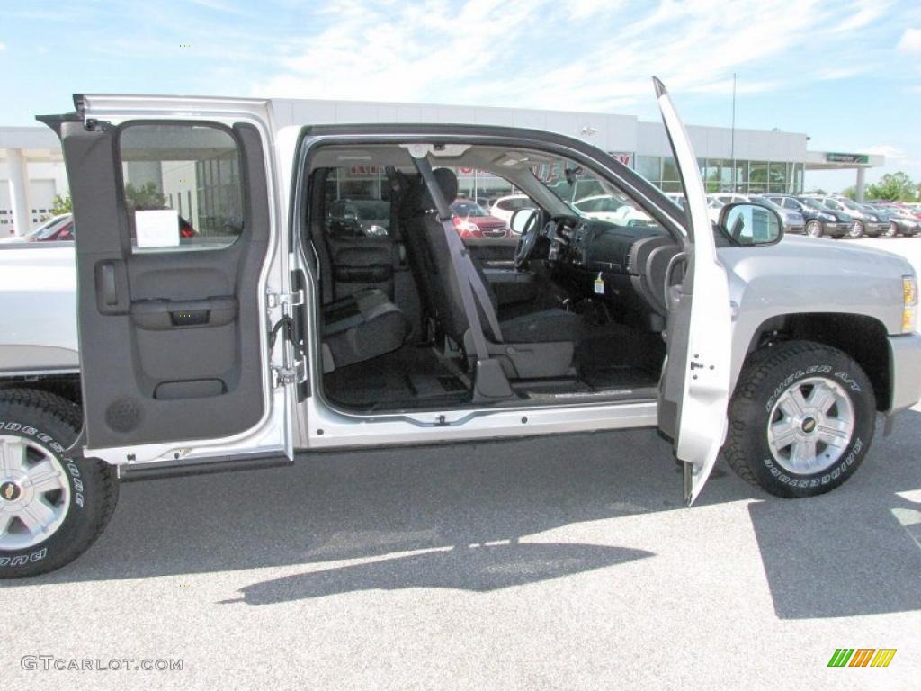 2011 Silverado 1500 LT Extended Cab 4x4 - Sheer Silver Metallic / Ebony photo #14