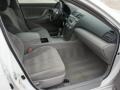 Super White - Camry LE Photo No. 16
