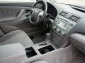 Super White - Camry LE Photo No. 19