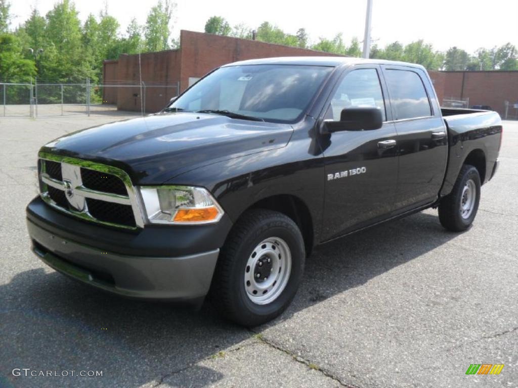 2011 Ram 1500 ST Crew Cab 4x4 - Brilliant Black Crystal Pearl / Dark Slate Gray/Medium Graystone photo #1