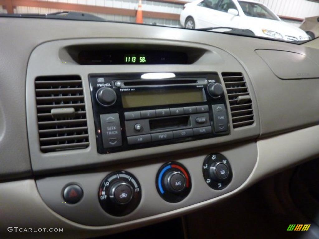 2003 Camry LE - Aspen Green Pearl / Taupe photo #9