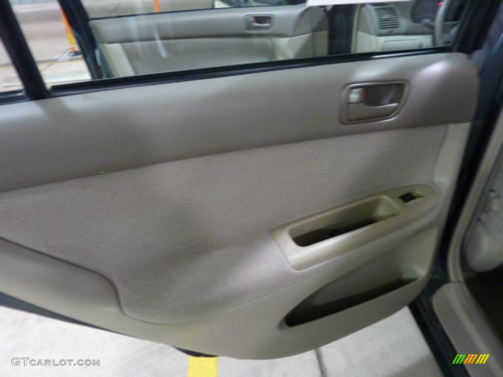 2003 Camry LE - Aspen Green Pearl / Taupe photo #14