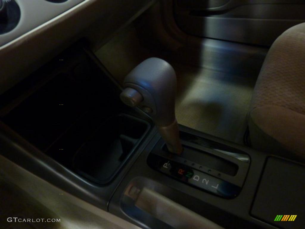 2003 Camry LE - Aspen Green Pearl / Taupe photo #18