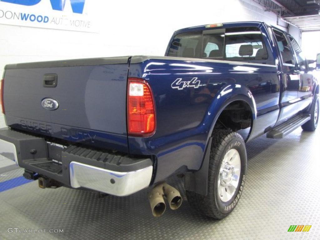 2008 F350 Super Duty Lariat Crew Cab 4x4 - Dark Blue Pearl Metallic / Medium Stone photo #4