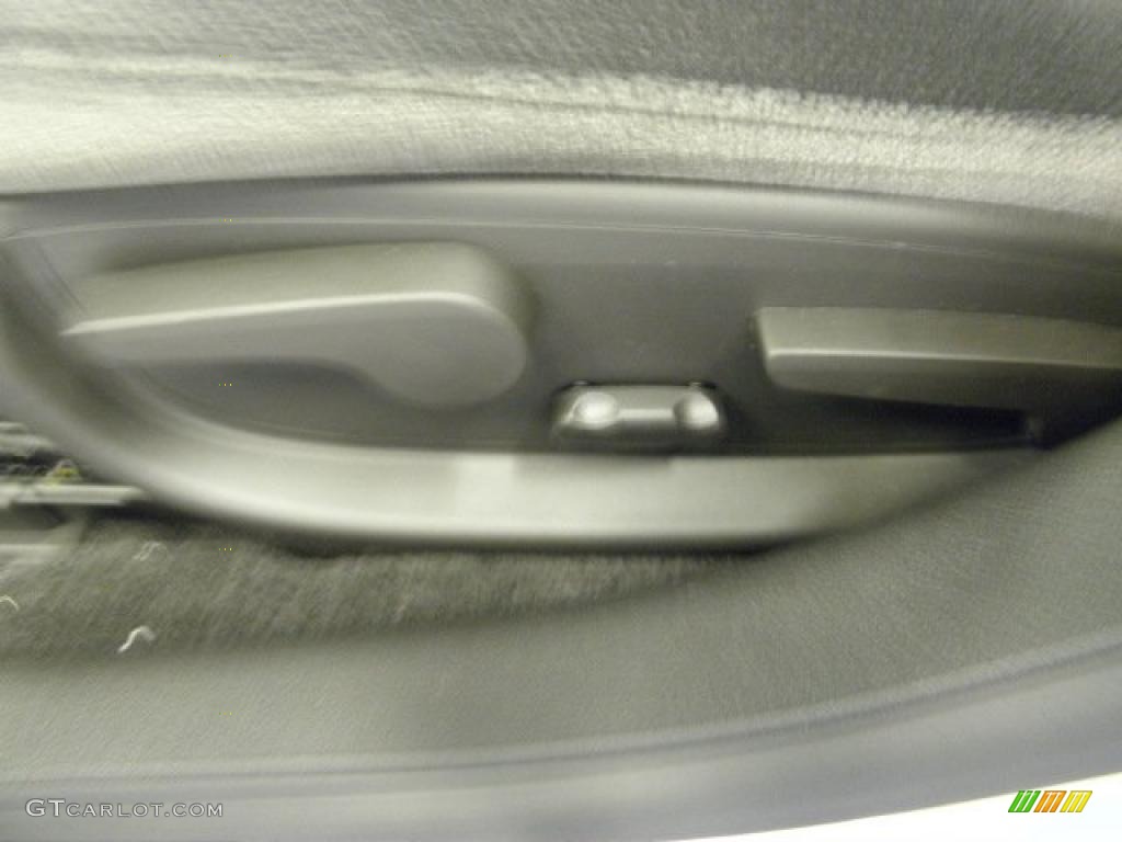 2011 Impala LT - Silver Ice Metallic / Ebony photo #15