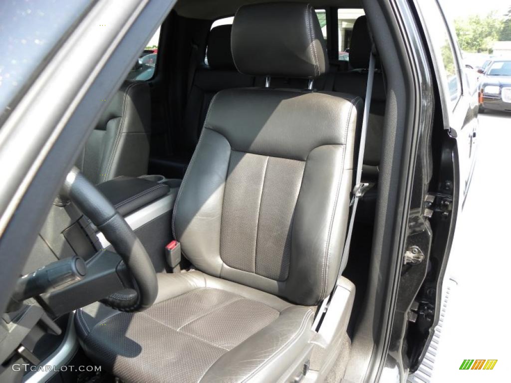 2010 F150 Lariat SuperCrew - Tuxedo Black / Black photo #5