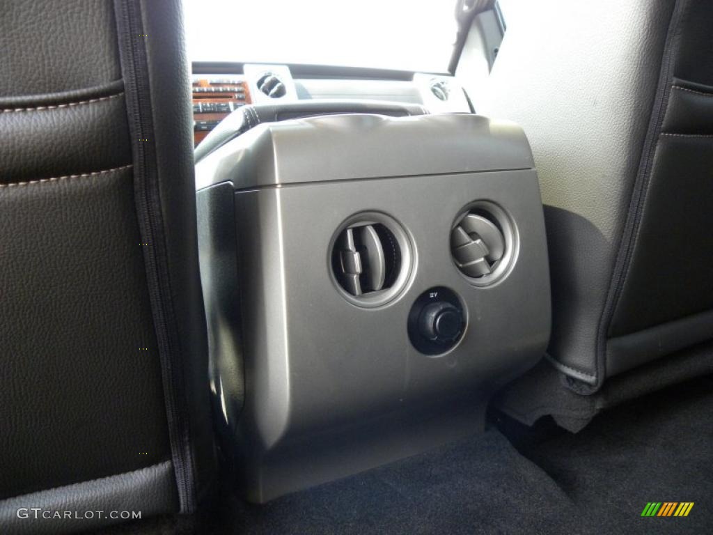 2010 F150 Lariat SuperCrew - Tuxedo Black / Black photo #8