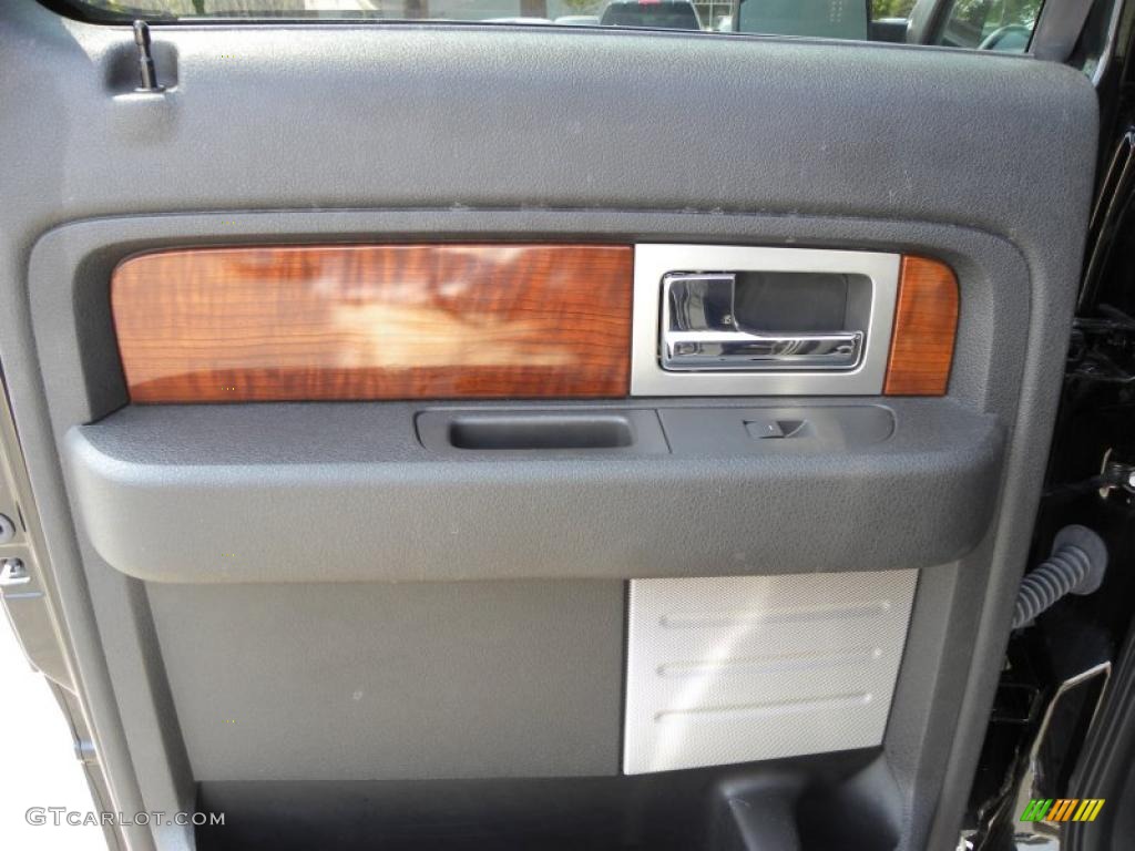 2010 F150 Lariat SuperCrew - Tuxedo Black / Black photo #9