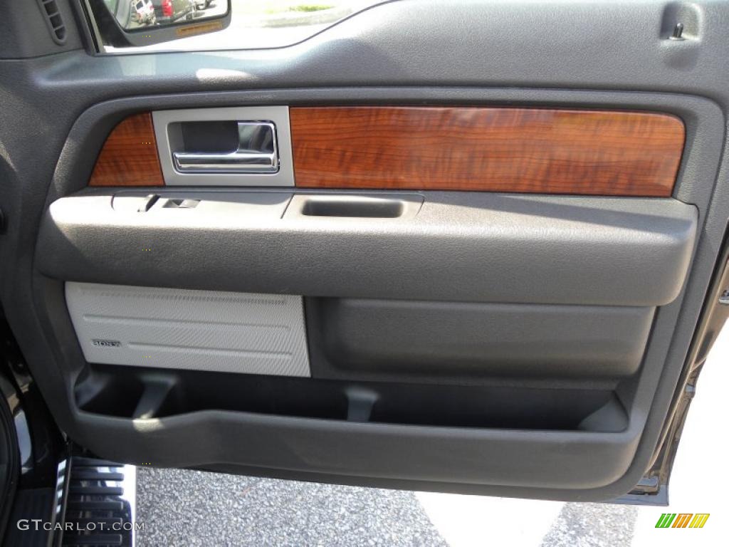 2010 F150 Lariat SuperCrew - Tuxedo Black / Black photo #11