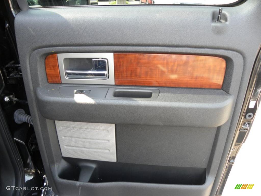 2010 F150 Lariat SuperCrew - Tuxedo Black / Black photo #13