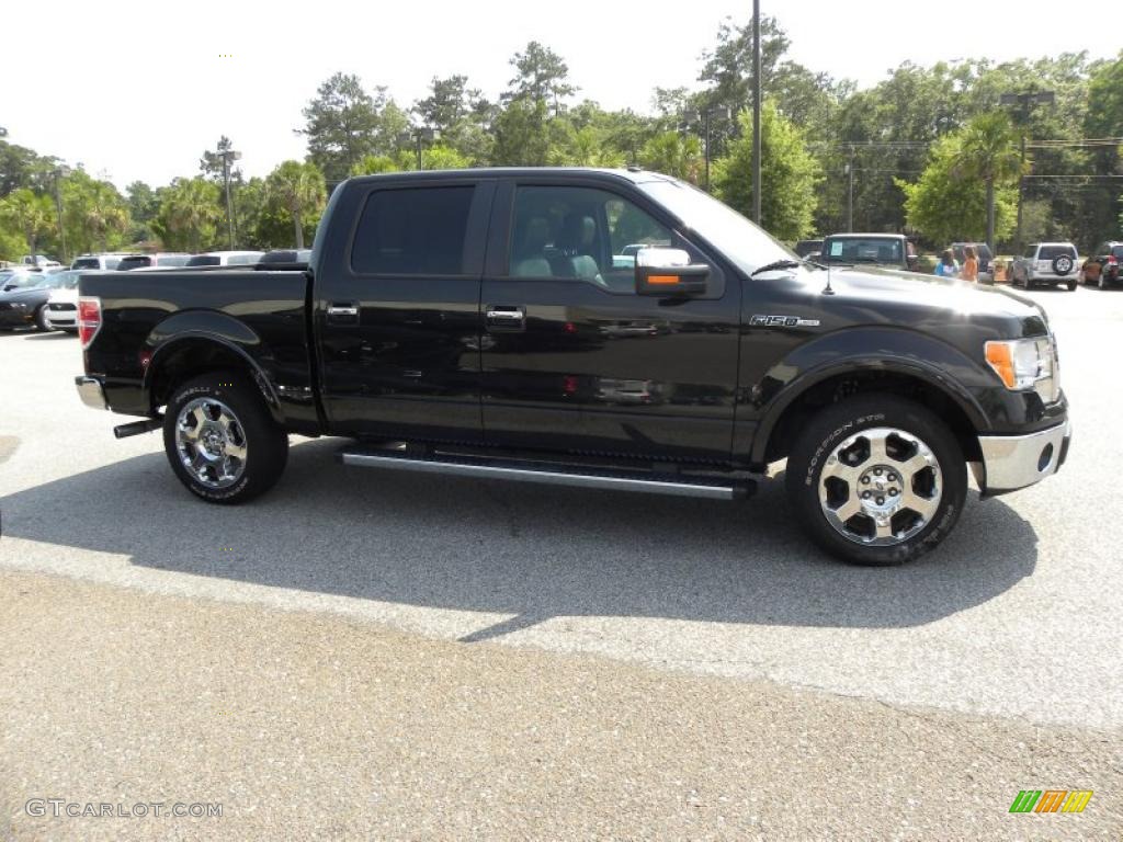 2010 F150 Lariat SuperCrew - Tuxedo Black / Black photo #14