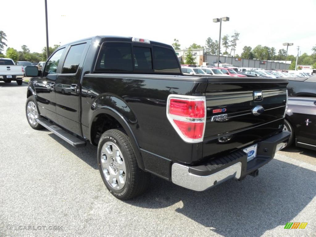 2010 F150 Lariat SuperCrew - Tuxedo Black / Black photo #19