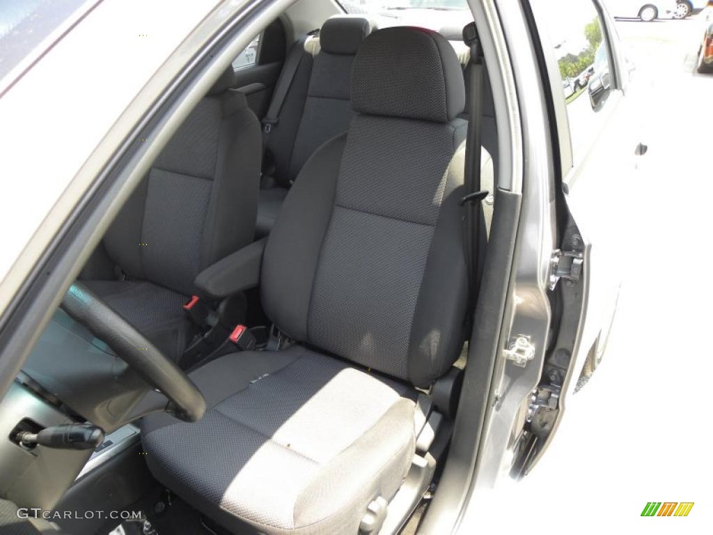 2009 Aveo LT Sedan - Medium Gray / Charcoal photo #4