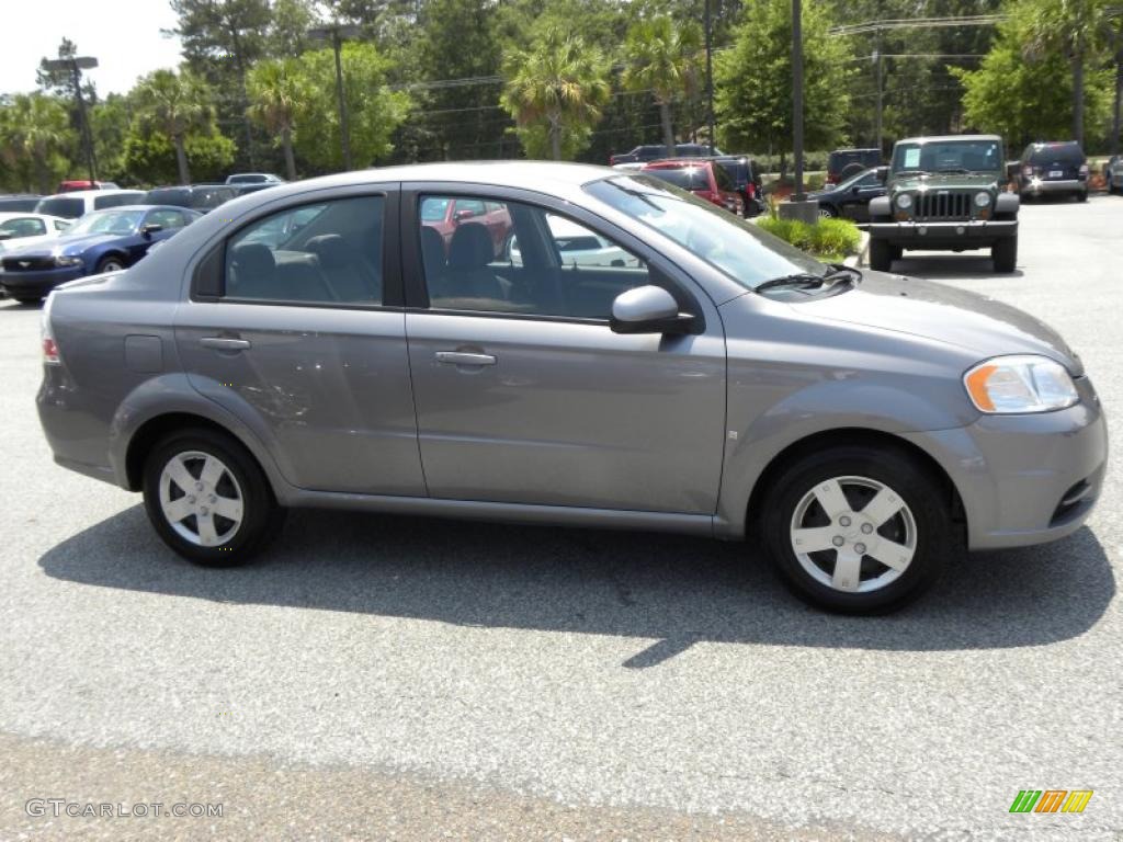 2009 Aveo LT Sedan - Medium Gray / Charcoal photo #12