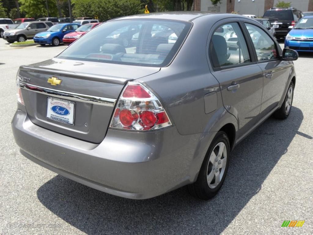 2009 Aveo LT Sedan - Medium Gray / Charcoal photo #13