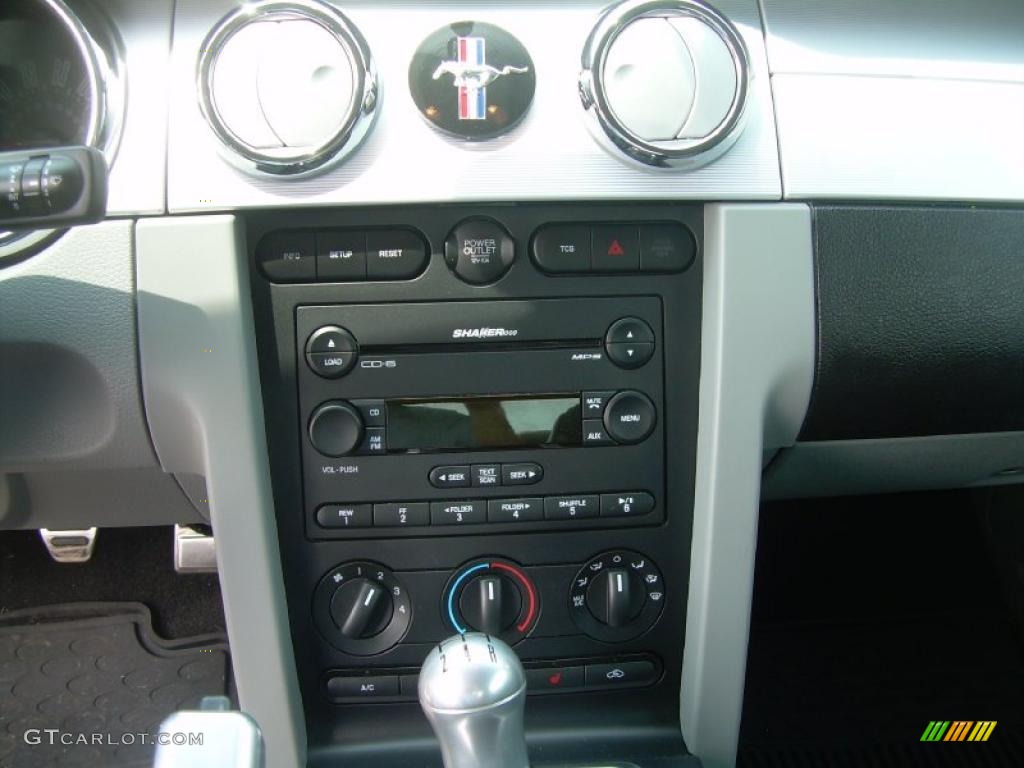 2007 Mustang GT Premium Coupe - Tungsten Grey Metallic / Black/Dove Accent photo #14