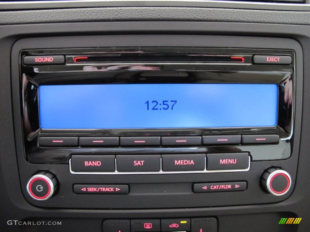 2011 Volkswagen Jetta SE Sedan Controls Photo #49663255