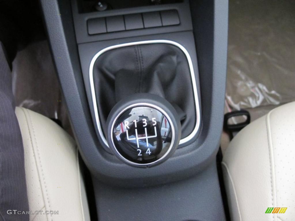2011 Volkswagen Jetta SE Sedan 5 Speed Manual Transmission Photo #49663279