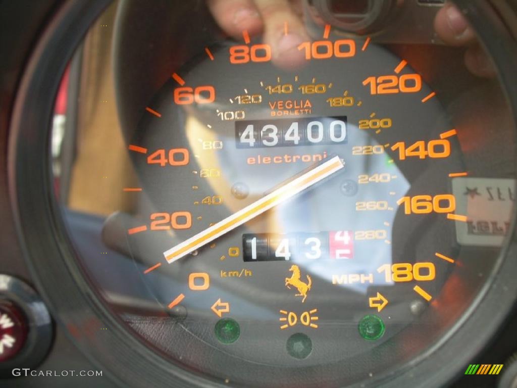 1988 Ferrari 328 GTS Gauges Photo #49663393