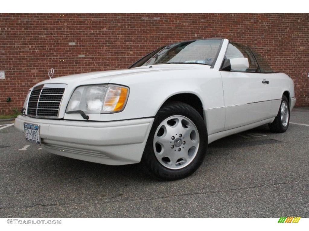 1995 E 320 Convertible - Polar White / Grey photo #2