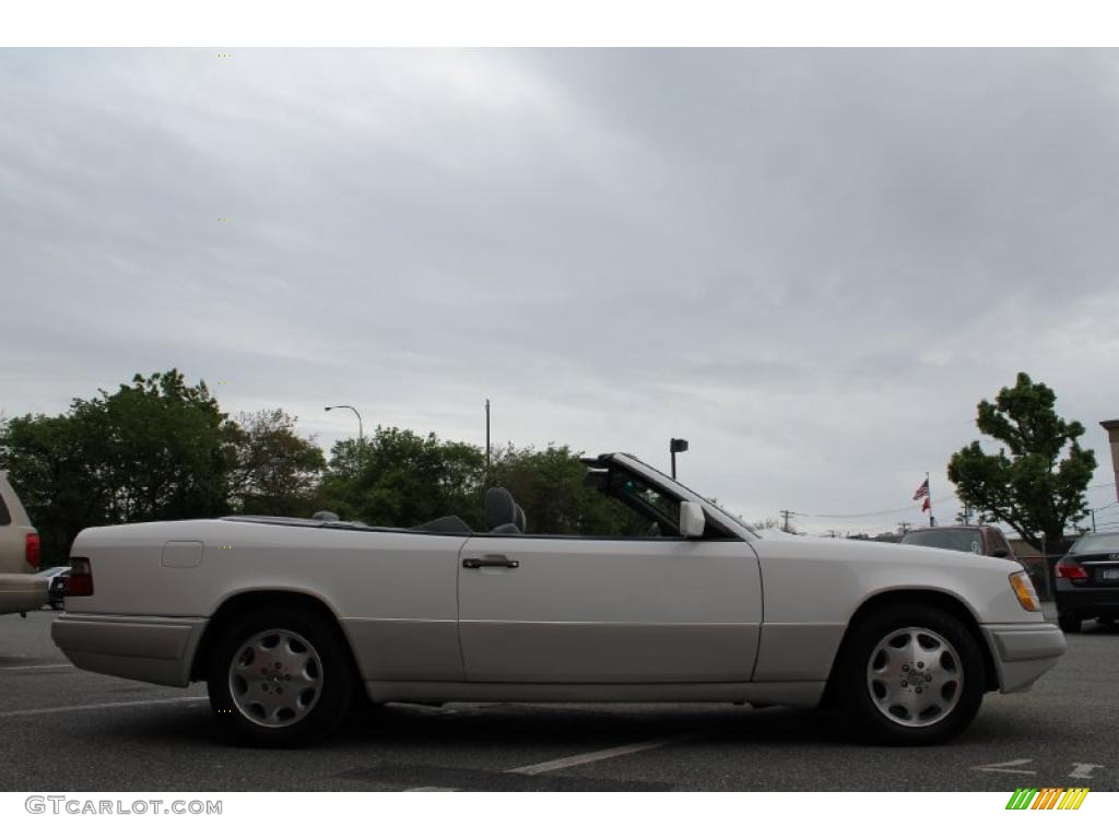 1995 E 320 Convertible - Polar White / Grey photo #8