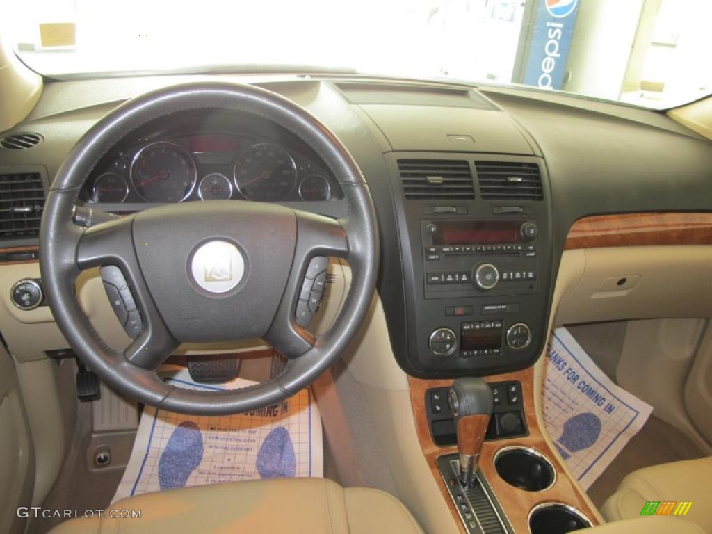 2008 Saturn Outlook XR Black Dashboard Photo #49665921