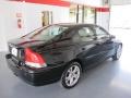 Black Stone - S60 2.5T Photo No. 4
