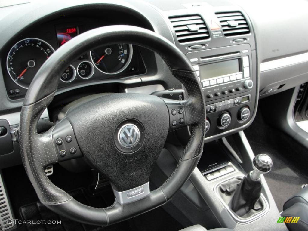 2007 Volkswagen GTI 4 Door Controls Photo #49667433