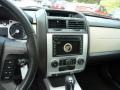 Black - Mariner V6 Premier 4WD Photo No. 13