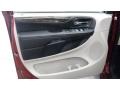 Deep Cherry Red Crystal Pearl - Grand Caravan Mainstreet Photo No. 21