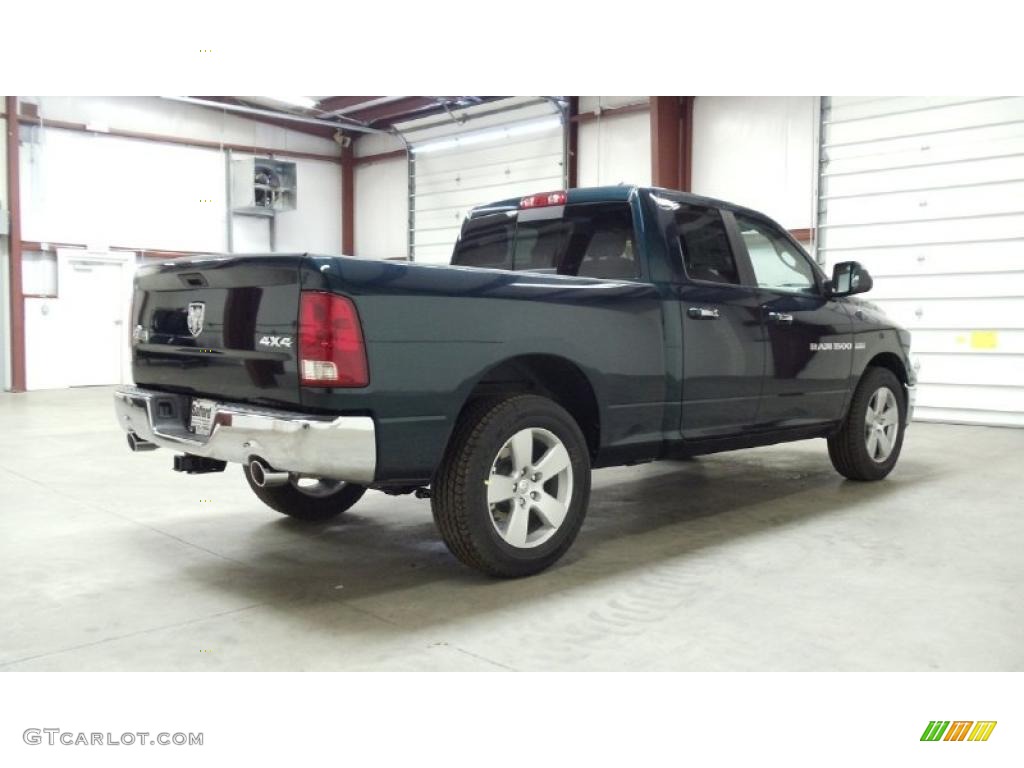 2011 Ram 1500 Big Horn Quad Cab 4x4 - Hunter Green Pearl / Dark Slate Gray/Medium Graystone photo #4