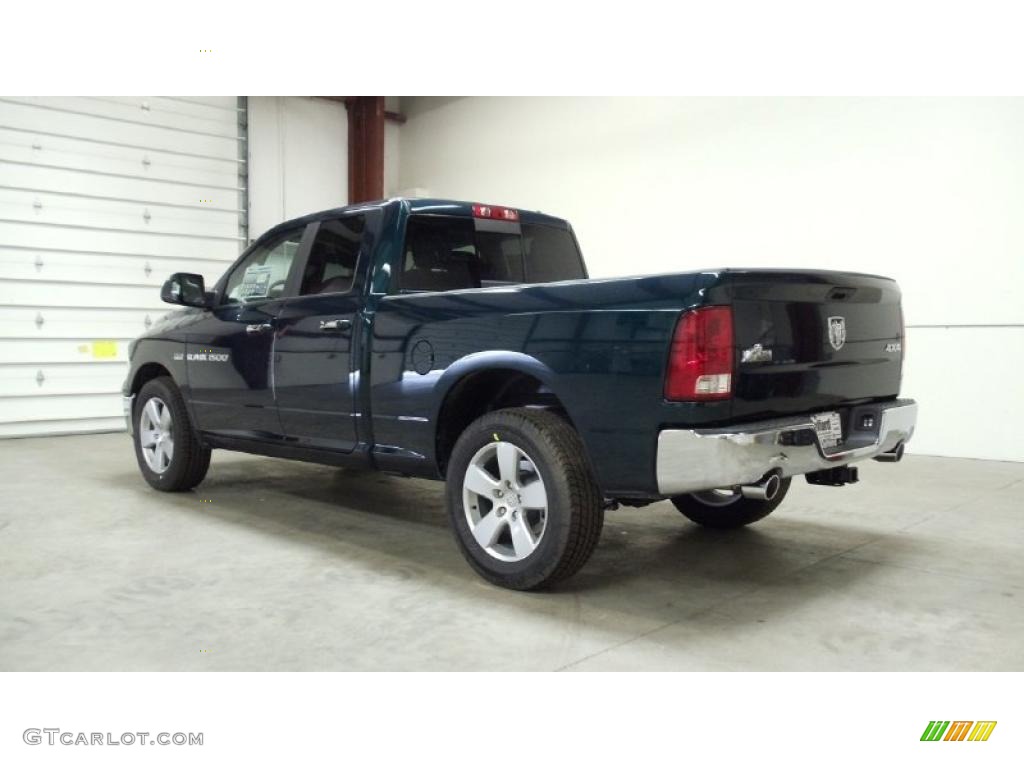 2011 Ram 1500 Big Horn Quad Cab 4x4 - Hunter Green Pearl / Dark Slate Gray/Medium Graystone photo #6