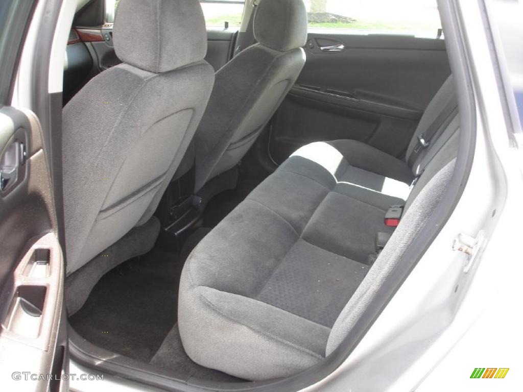 Ebony Black Interior 2007 Chevrolet Impala LT Photo #49671438