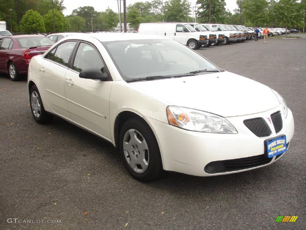 2006 G6 Sedan - Ivory White / Ebony photo #3