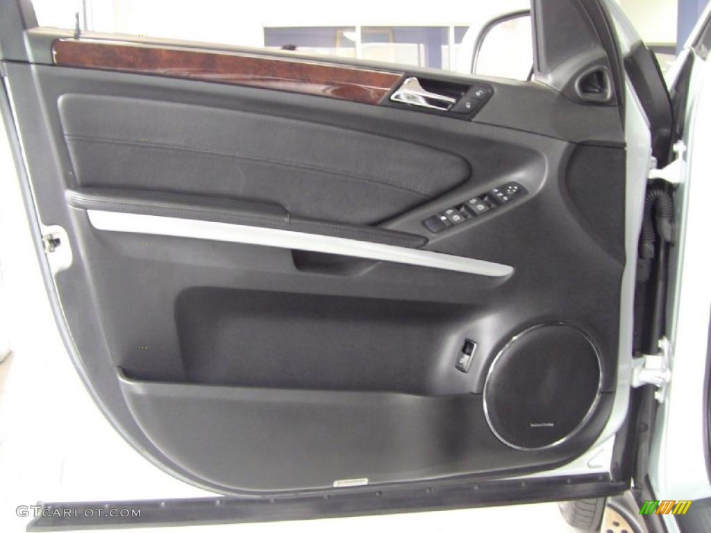 2007 Mercedes-Benz ML 63 AMG 4Matic Black Door Panel Photo #49673334