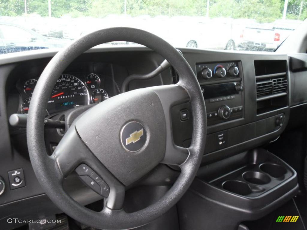 2008 Chevrolet Express Cutaway 3500 Commercial Utility Van Gray Dashboard Photo #49674846