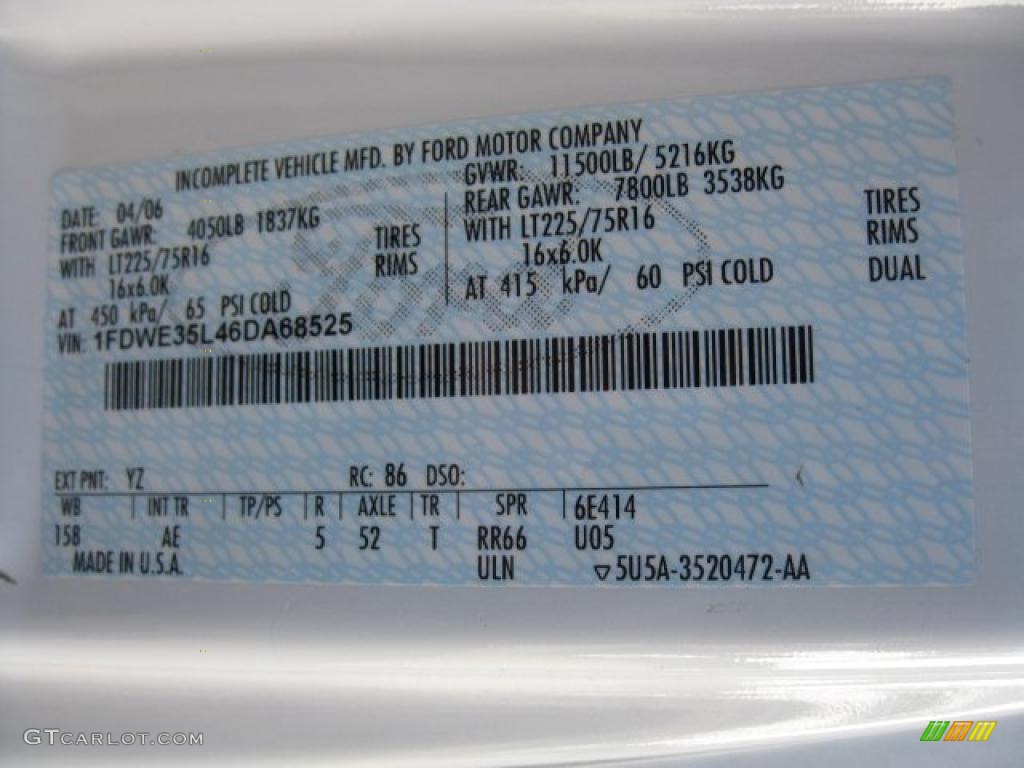 2006 E Series Cutaway Color Code YZ for Oxford White Photo #49677825