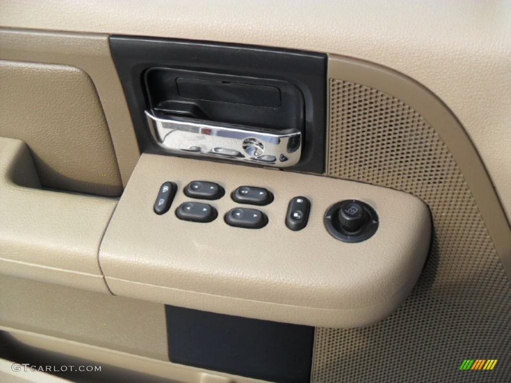 2004 F150 XLT SuperCrew - Oxford White / Tan photo #11