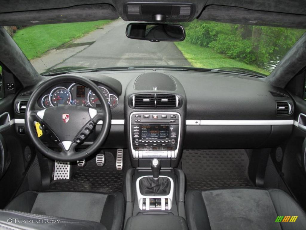 2009 Porsche Cayenne GTS Black w/Alcantara Dashboard Photo #49679757