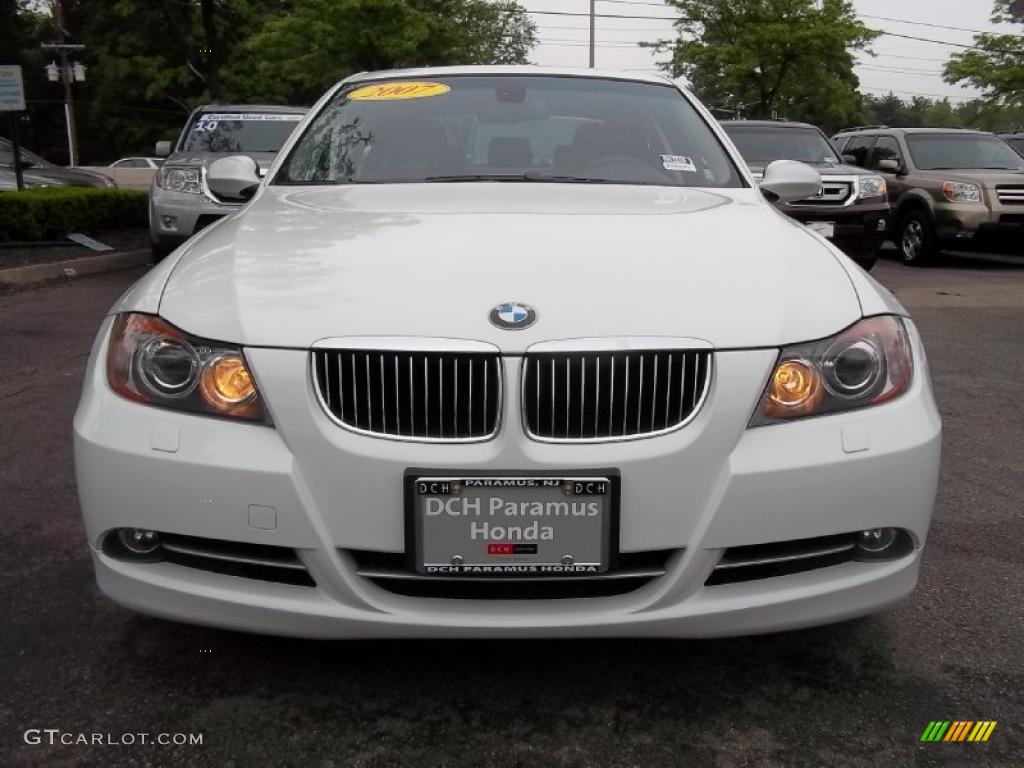 2007 3 Series 335xi Sedan - Alpine White / Black photo #5