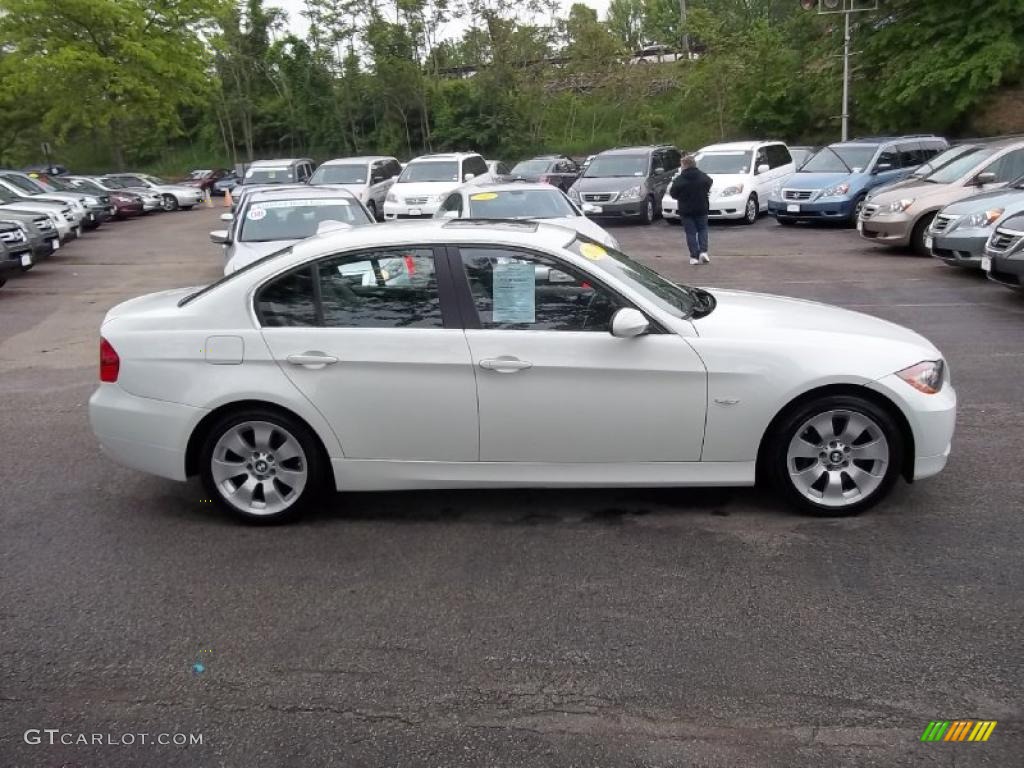 2007 3 Series 335xi Sedan - Alpine White / Black photo #7