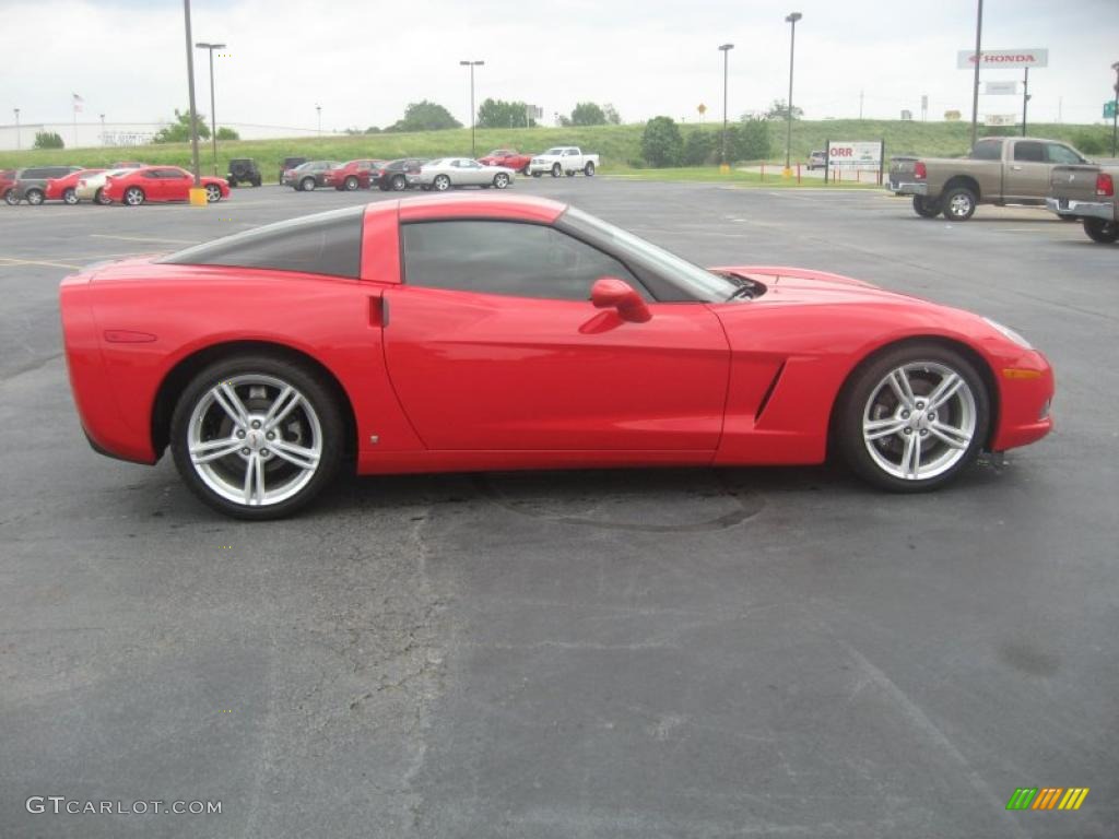 Victory Red 2008 Chevrolet Corvette Coupe Exterior Photo #49681089