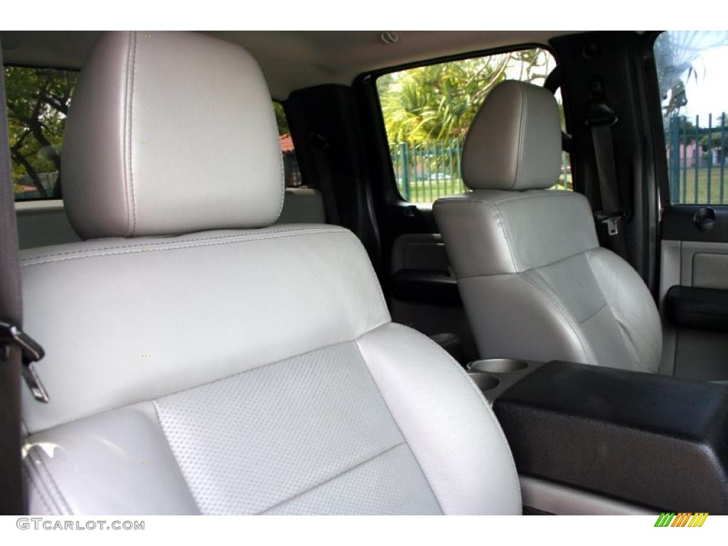 2005 F150 FX4 SuperCrew 4x4 - Oxford White / Medium Flint/Dark Flint Grey photo #41