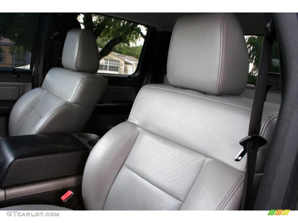 2005 F150 FX4 SuperCrew 4x4 - Oxford White / Medium Flint/Dark Flint Grey photo #42