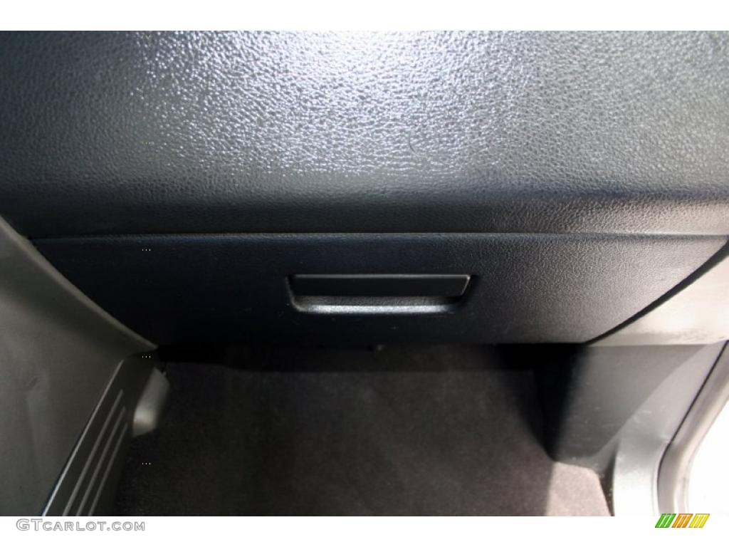2005 F150 FX4 SuperCrew 4x4 - Oxford White / Medium Flint/Dark Flint Grey photo #59