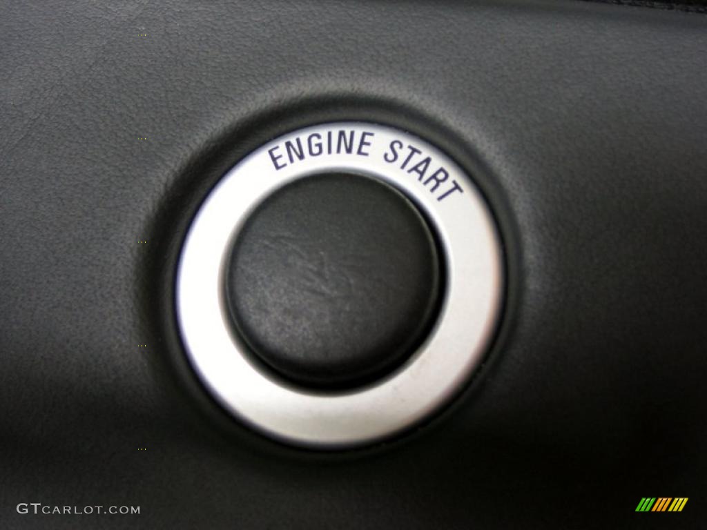 2002 BMW Z8 Roadster Controls Photo #49681539