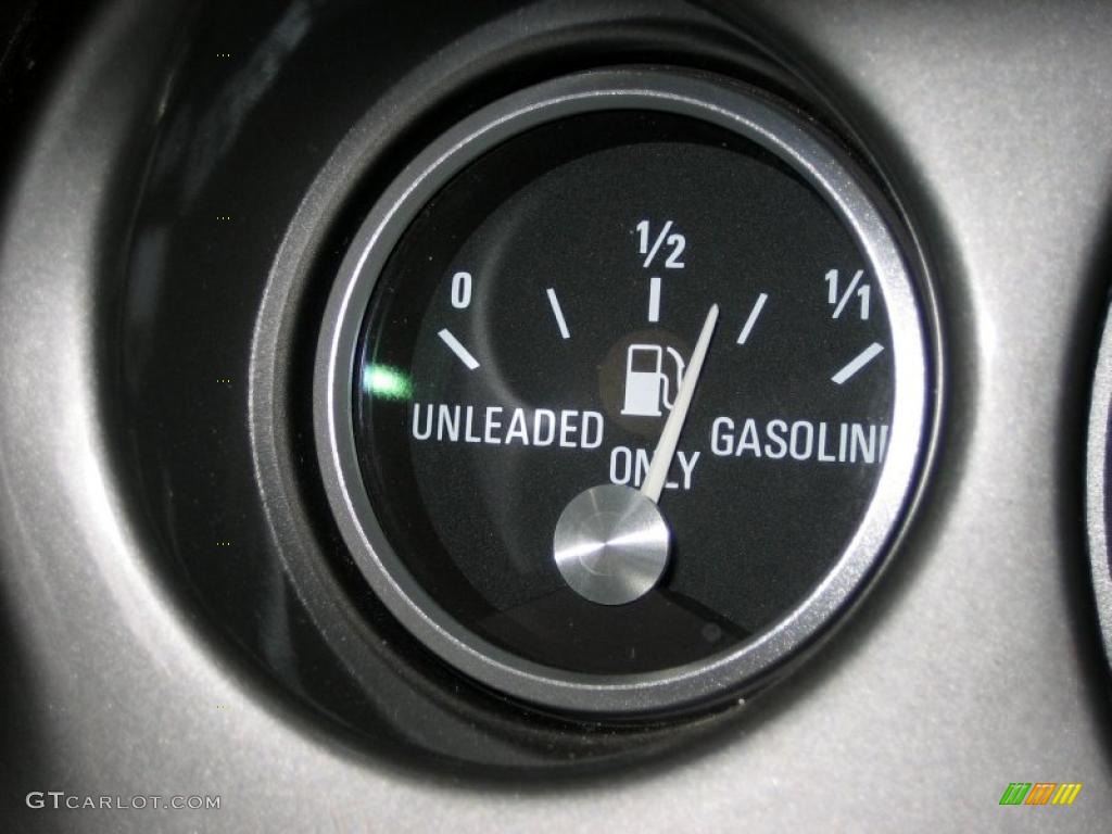 2002 BMW Z8 Roadster Gauges Photo #49681569