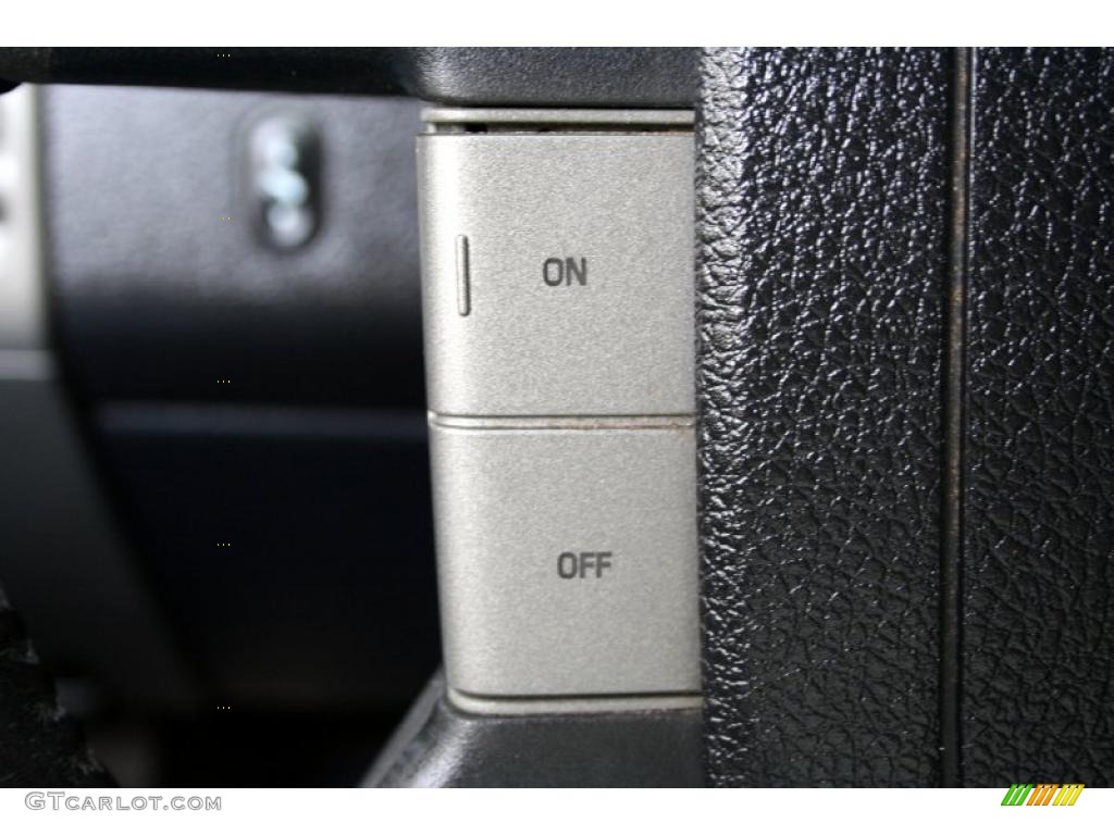 2005 F150 FX4 SuperCrew 4x4 - Oxford White / Medium Flint/Dark Flint Grey photo #71