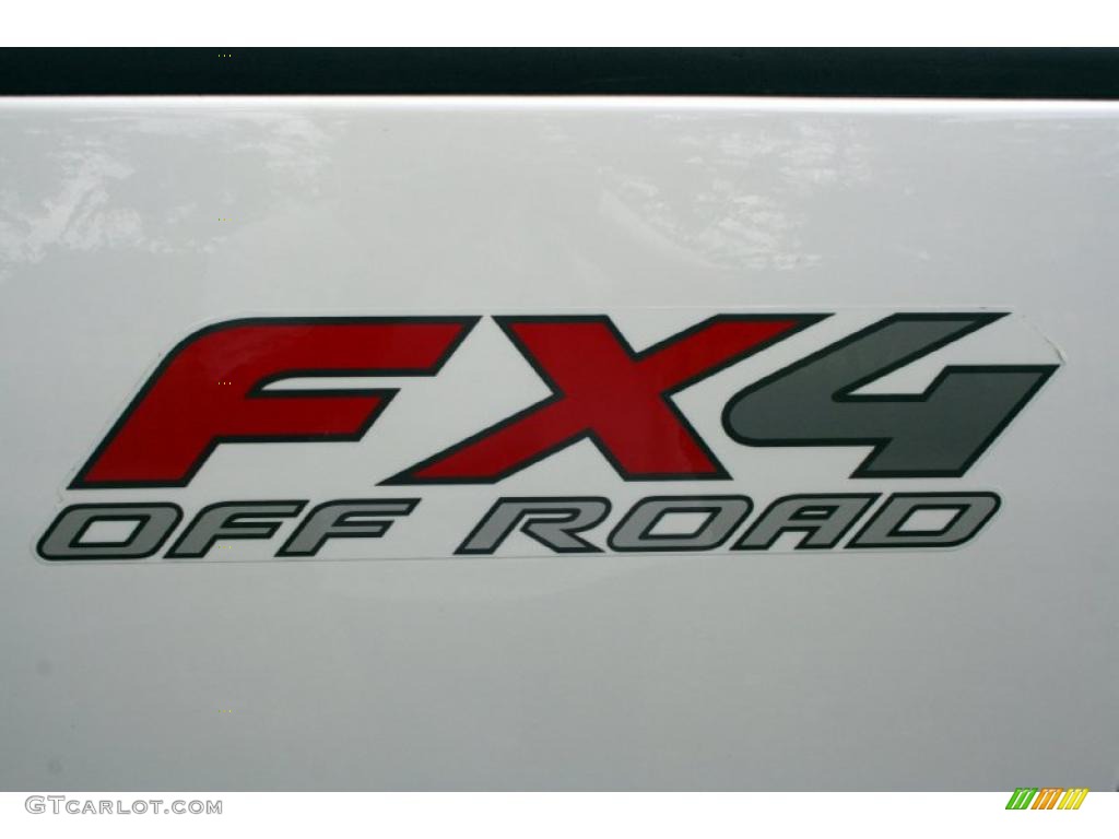 2005 F150 FX4 SuperCrew 4x4 - Oxford White / Medium Flint/Dark Flint Grey photo #74
